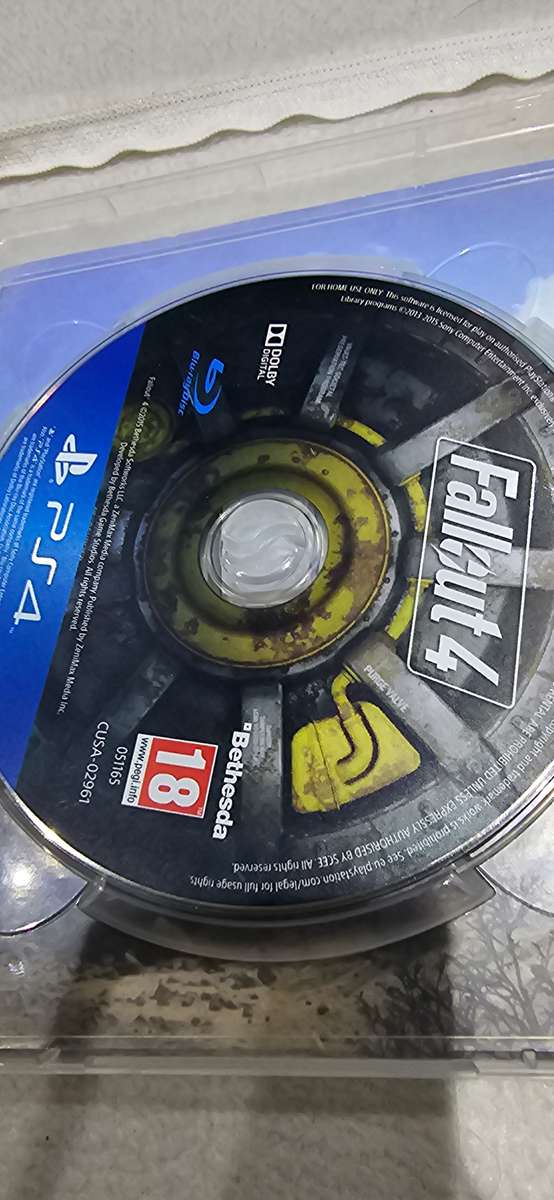 PS4 GAME DISC FALLOUT 4
