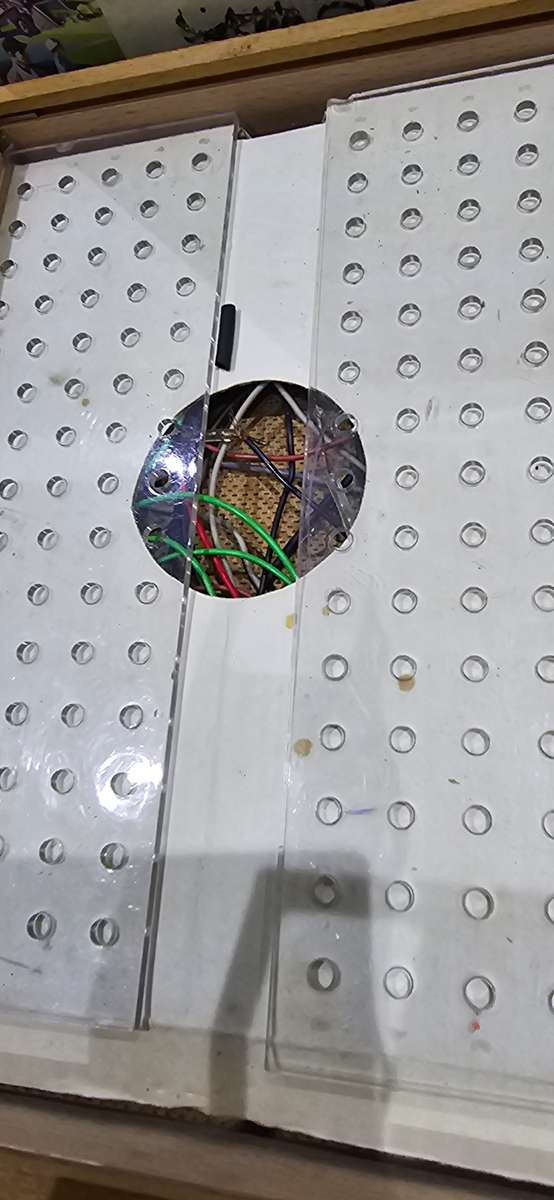 VINTAGE PHILLIPS MECHANICAL ENGINEER WITH INSTRUCTION BOOKLET(UNUSED)