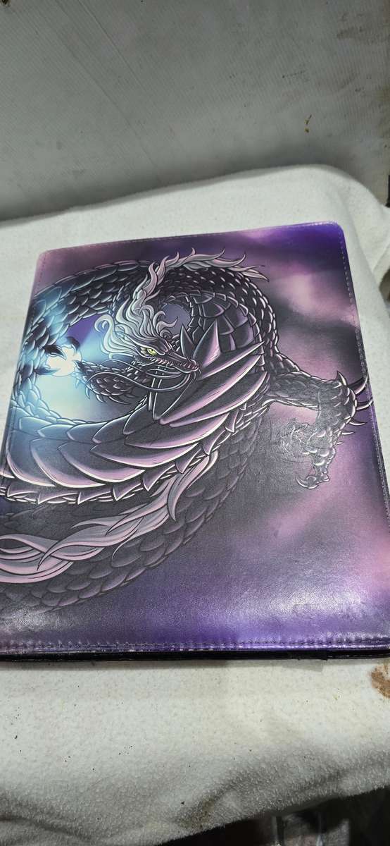 Dragon Shield Trading Card Binder (Holds up to 350 Cards)