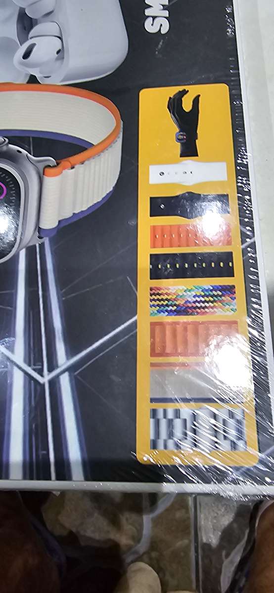 MCR-400 ULTRA2(BIG2.3 INFINITE DISPLAY)ELEVEN  IN ONE SMART WATCH(SEALED BOX)