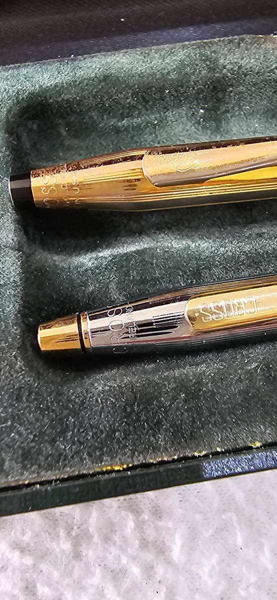 SET OF TWO VINTAGE CROSS PENS