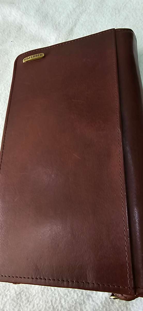 GENUINE LEATHER HIDESIGN DOCUMENT/ CARD WALLET WITH CELLPHONE HOLDER
