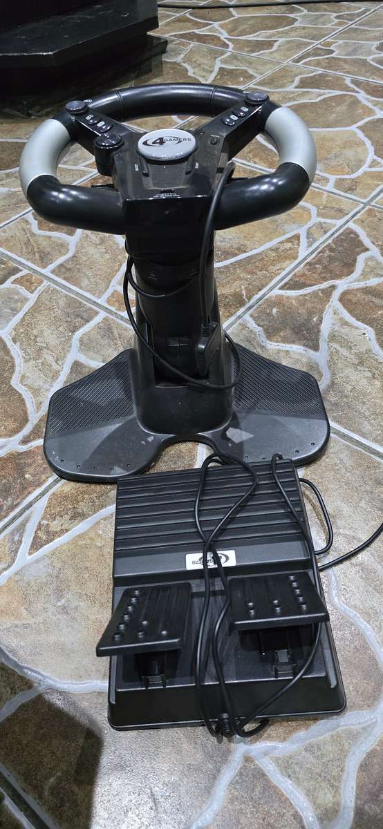 PRO DRIVER R GAMERS(NAMVO AND NEGCON COMPATIBLE)