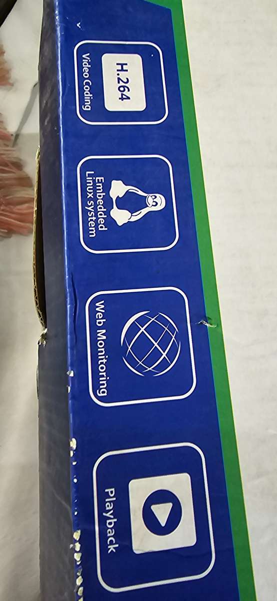 Full HD LCD WiFi NVR