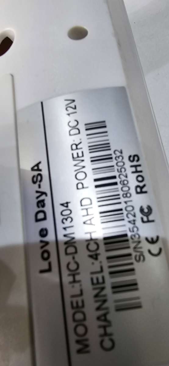 Full HD LCD WiFi NVR