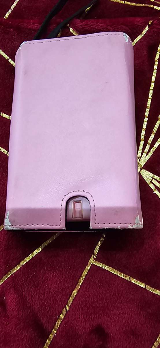 NINTENDO DS LITE INCL.A GAME CARTRIDGE MARIO & SONIC(WORKS, NO CABLES)