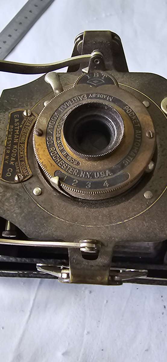 ANTIQUE EASTMAN KODAK CAMERA