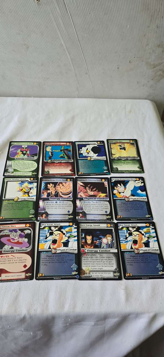 OVER 90 DRAGONBALL-Z TRADING CARDS