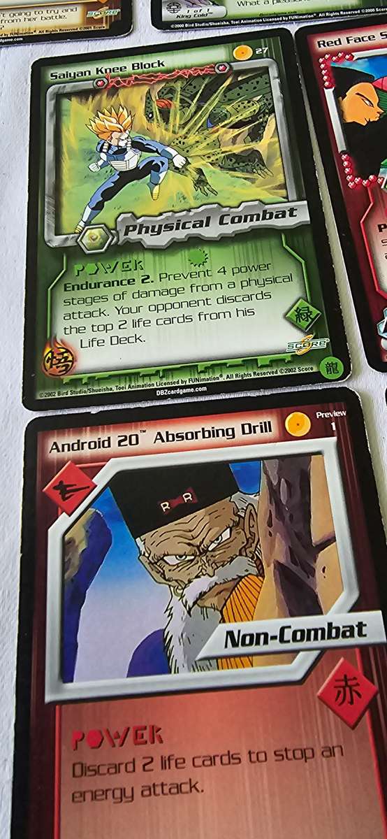 OVER 90 DRAGONBALL-Z TRADING CARDS