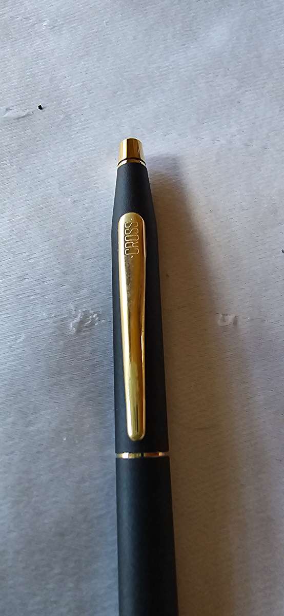 CROSS PEN IN ORIGINAL BOX