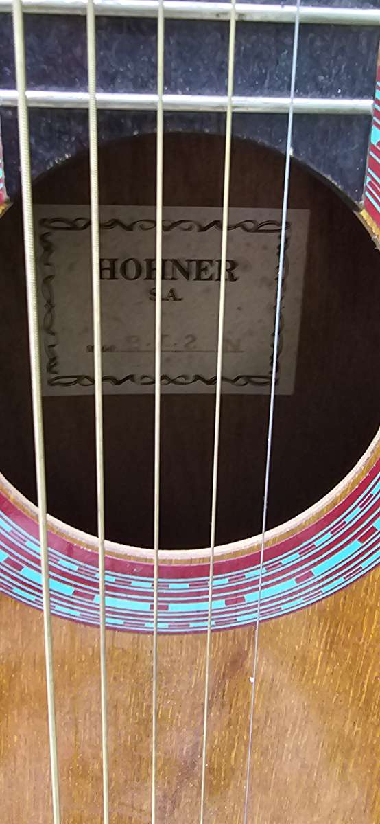 HOHNER SA GUITAR