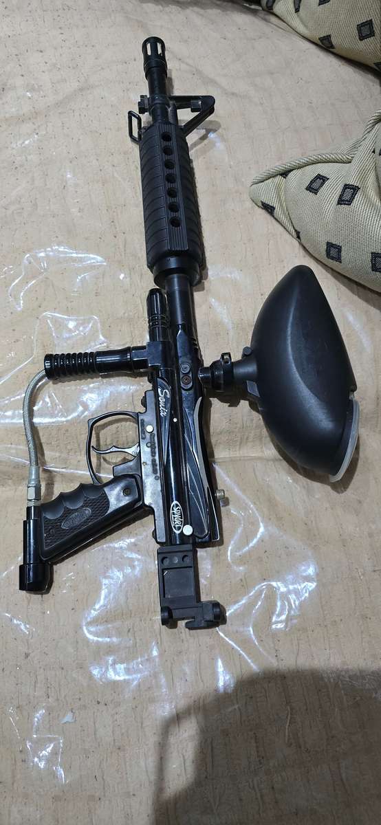 SONIT SPYDER PAINTBALL GUN