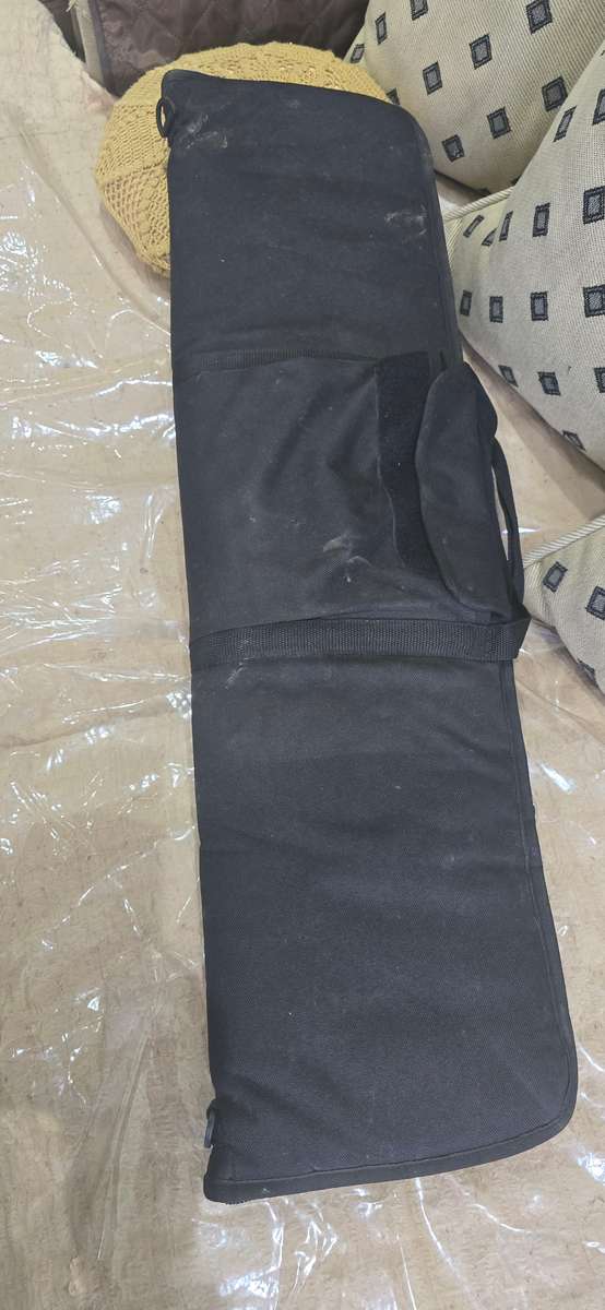 E GRIP PAINTBALL GUN WITH CARRY CASE