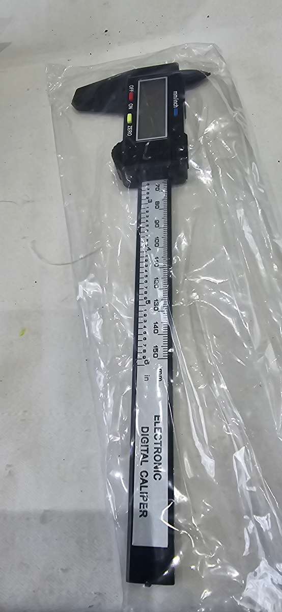 ELECTRONIC DIGITAL CALIPER