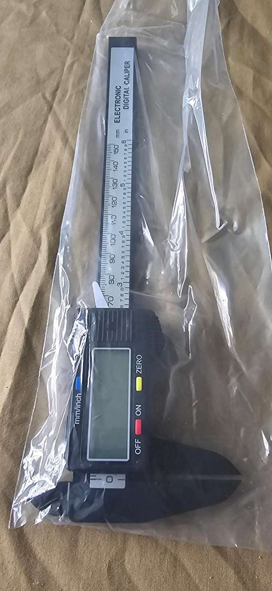 ELECTRONIC DIGITAL CALIPER