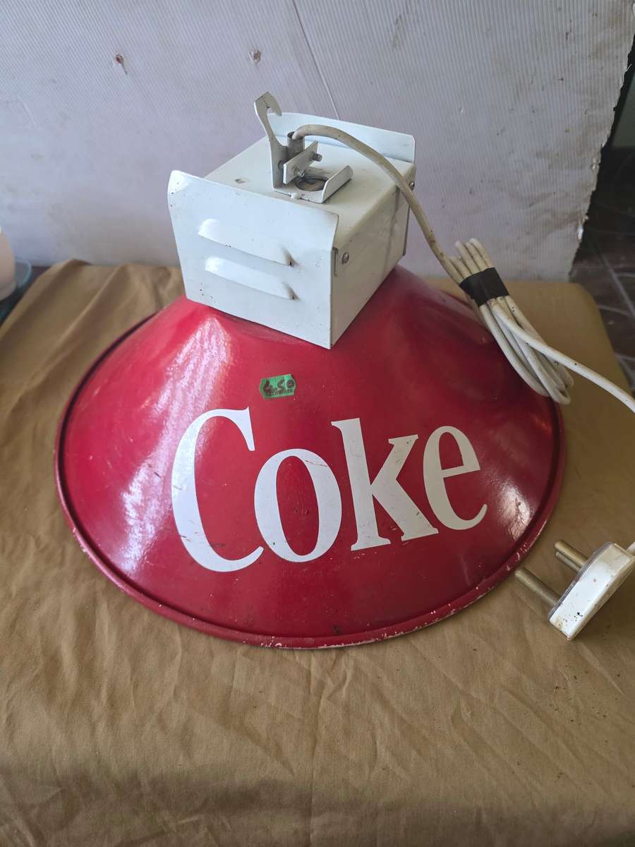 METAL COCA-COLA LIGHT(COVER IS 42CM IN DIAMETER, 24CM HEIGHT)