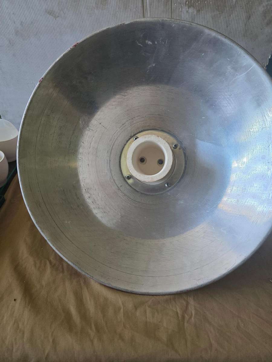 METAL COCA-COLA LIGHT(COVER IS 42CM IN DIAMETER, 24CM HEIGHT)