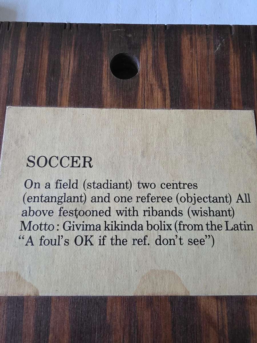 Set of 5 very old signs on solid wood plaque (17 x 13cm)