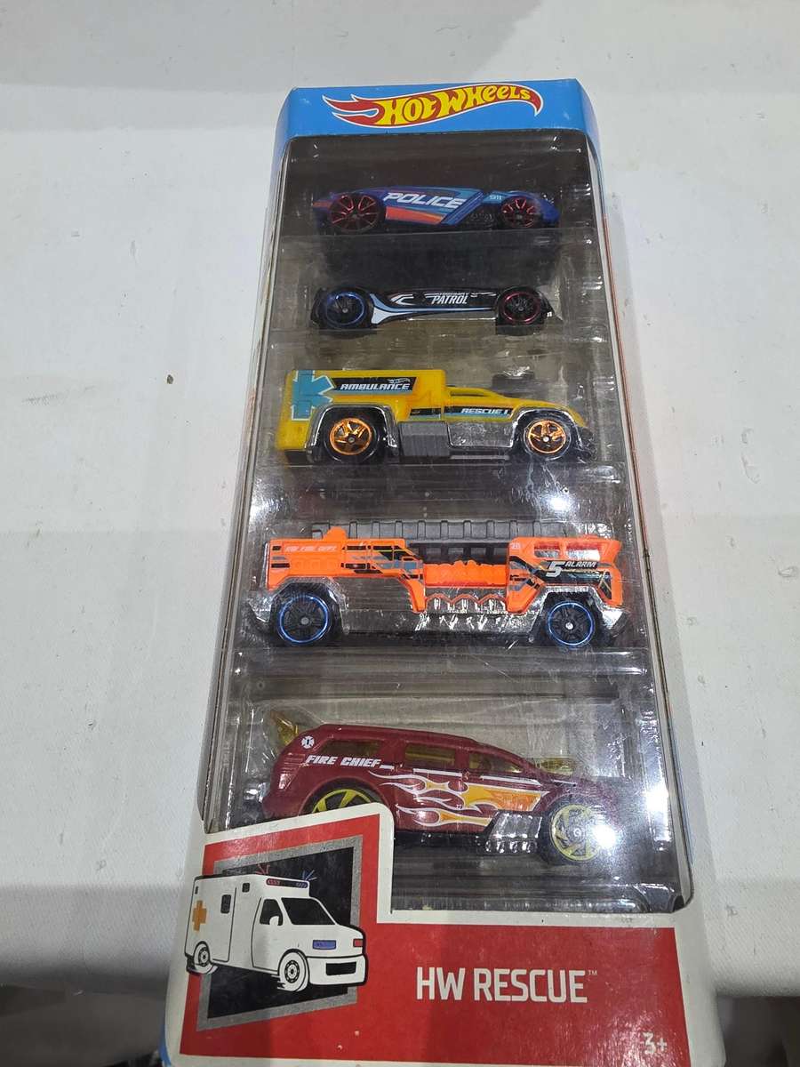 SET OF FIVE HW RESCUE HOTWHEEL CARA