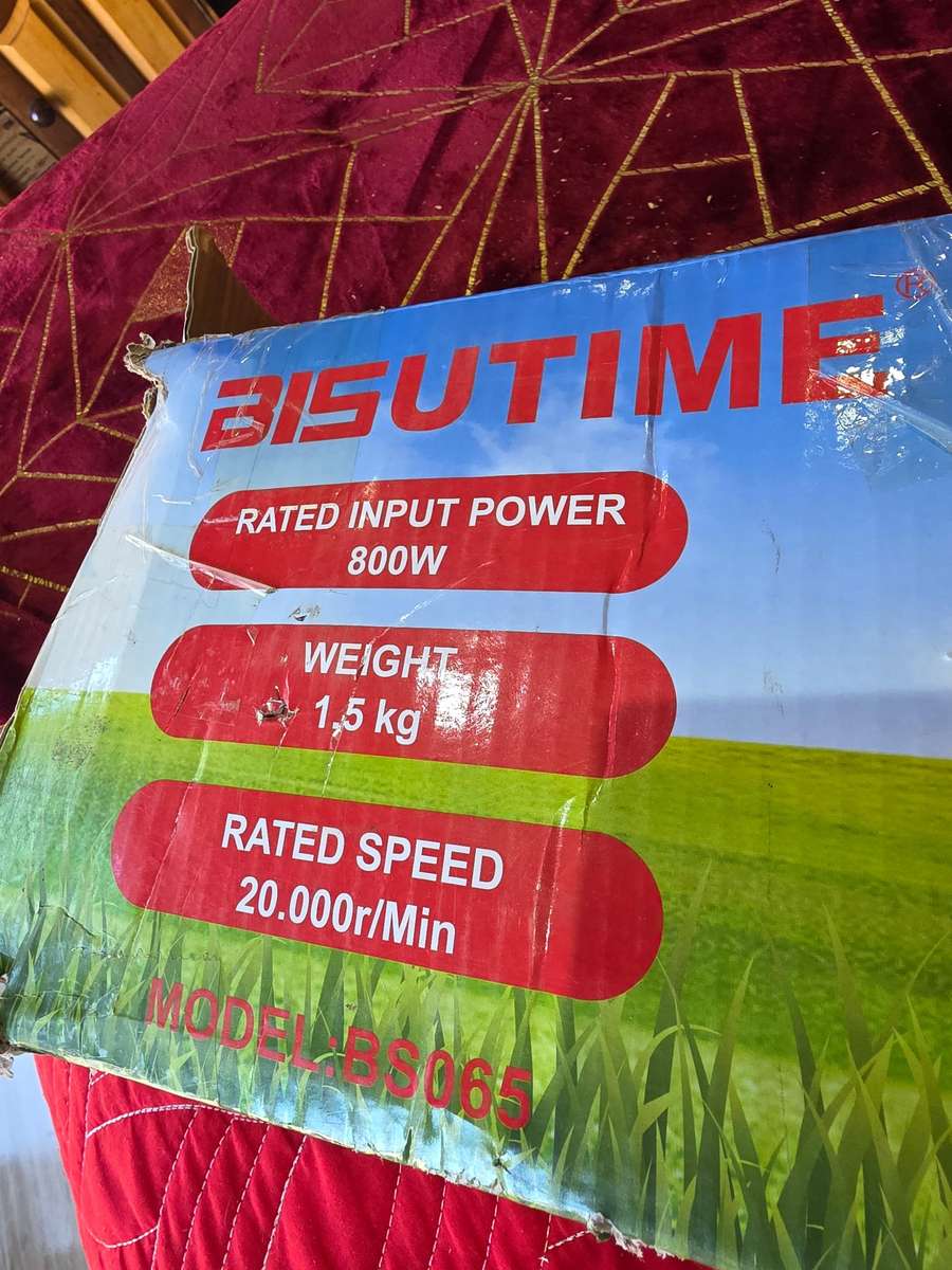 LITHIUM BRUSH CUTTER