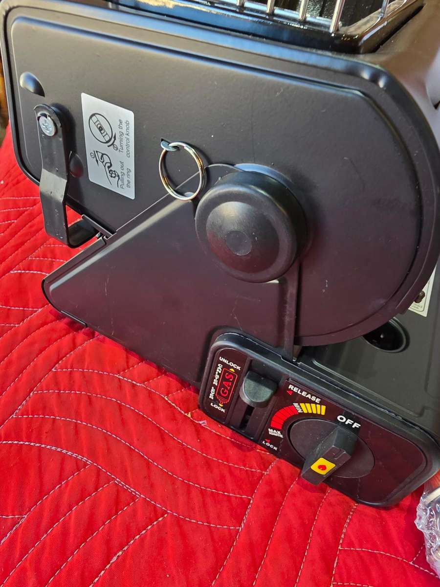 PORTABLE 2 IN ONE GAS HEATER INCL.4 CANISTER GAS