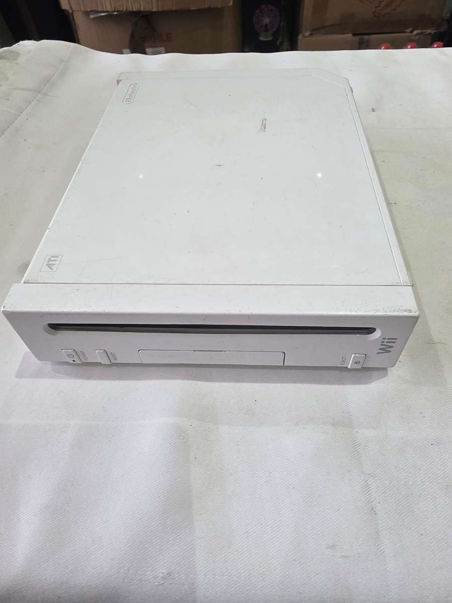 NINTENDO WII CONSOLE