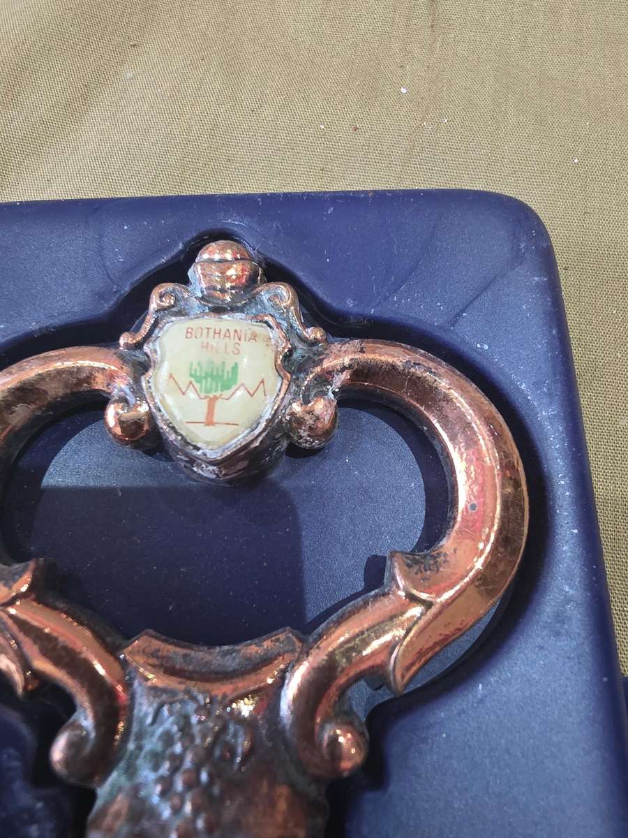 VINTAGE COPPER CORKSCREW BOTTLE OPENER(UNUSED)