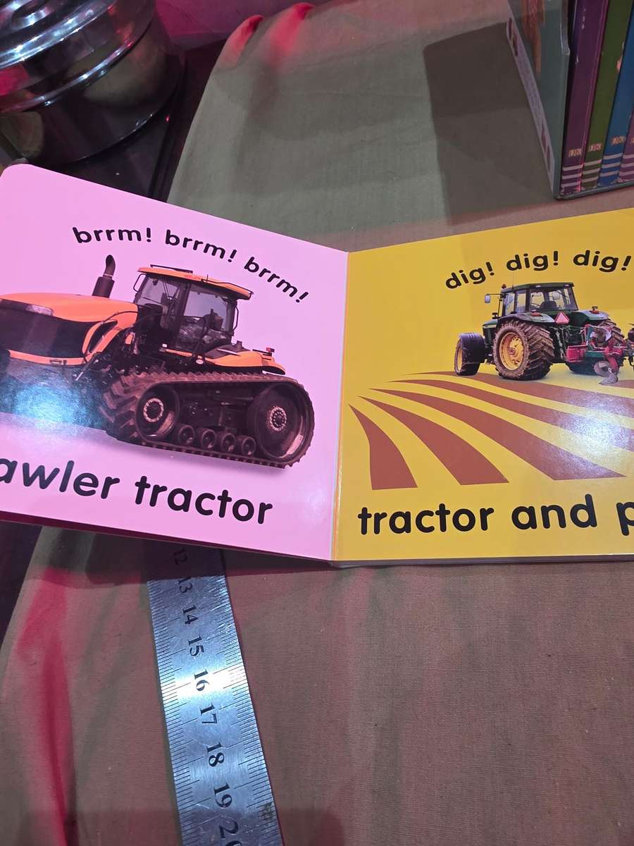 BABYS FIRST LIBRARY(18 BOARD BOOKS)