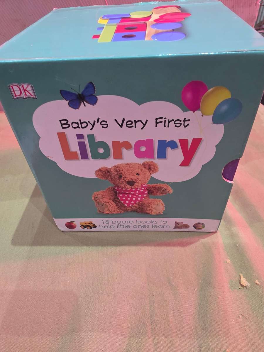BABYS FIRST LIBRARY(18 BOARD BOOKS)