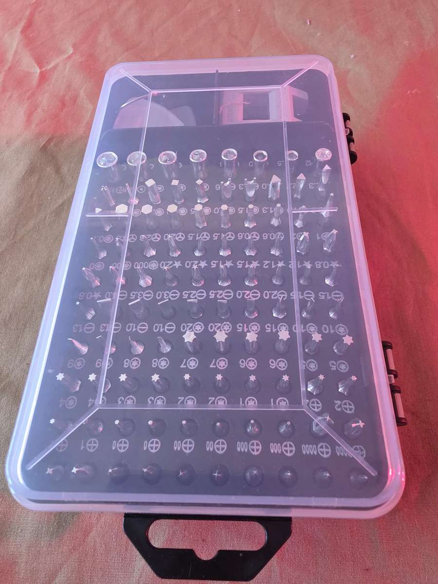 115 PIECE PRECISION SCREWDRIVER SET