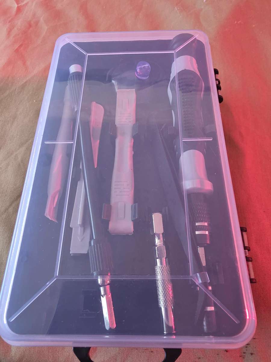 115 PIECE PRECISION SCREWDRIVER SET