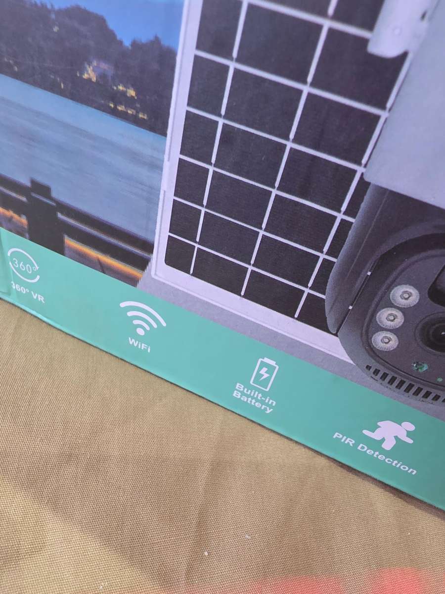 SOLAR 2 SCREENS OUTDOOR CAMERA