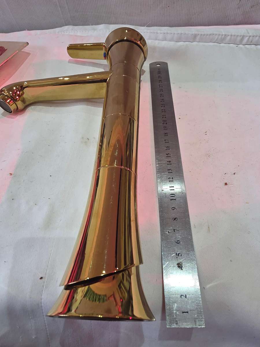 GOLD STAINLESS STEEL MIXER FAUCET