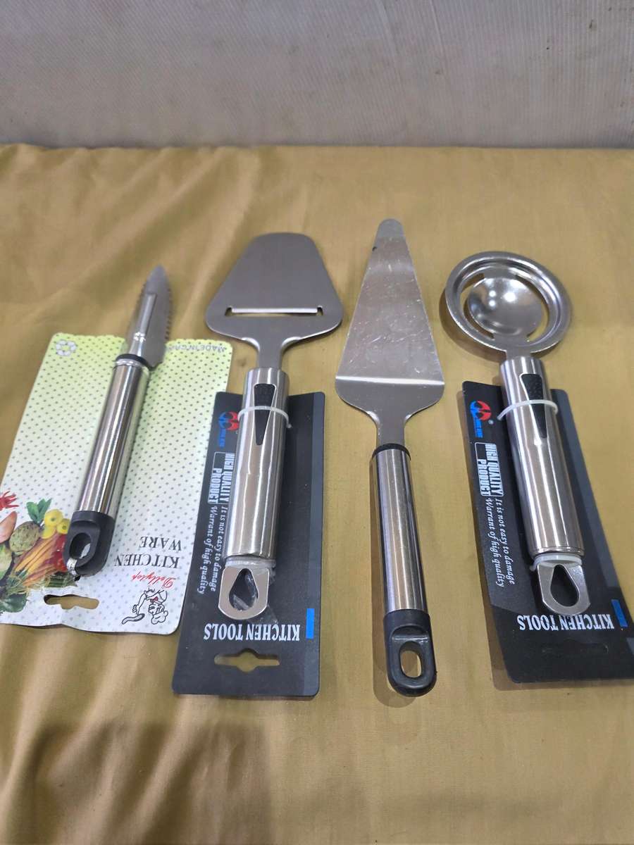 4 PIECE STAINLESS STEEL KITCHEN TOOLS