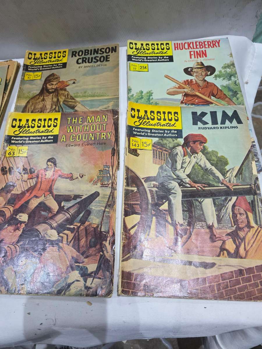 13 x CLASSIC ILLUSTRATED PAPERBACK COMICS(1964- 1970)