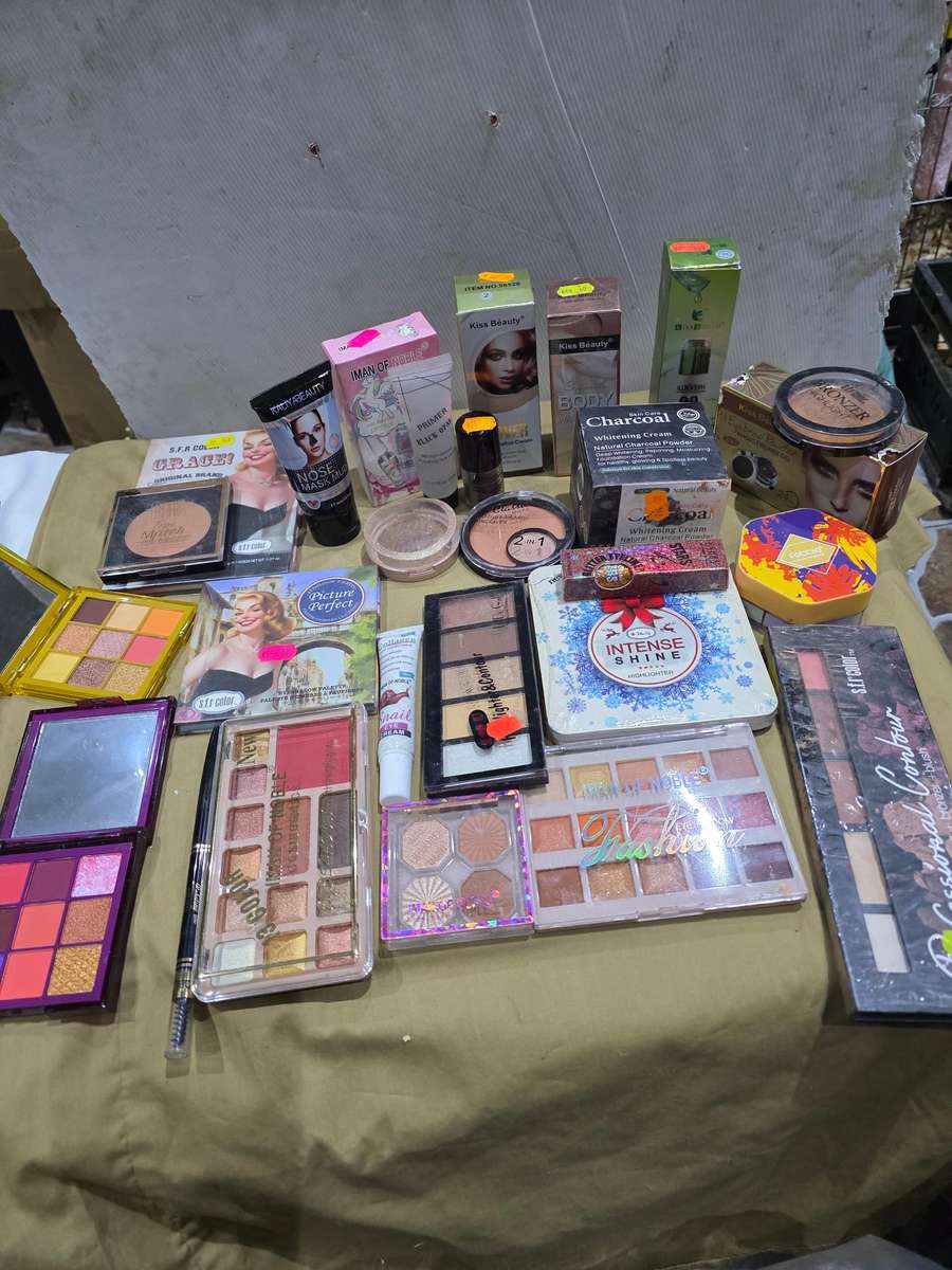 Joblot 29 Sets Face Makeup Products