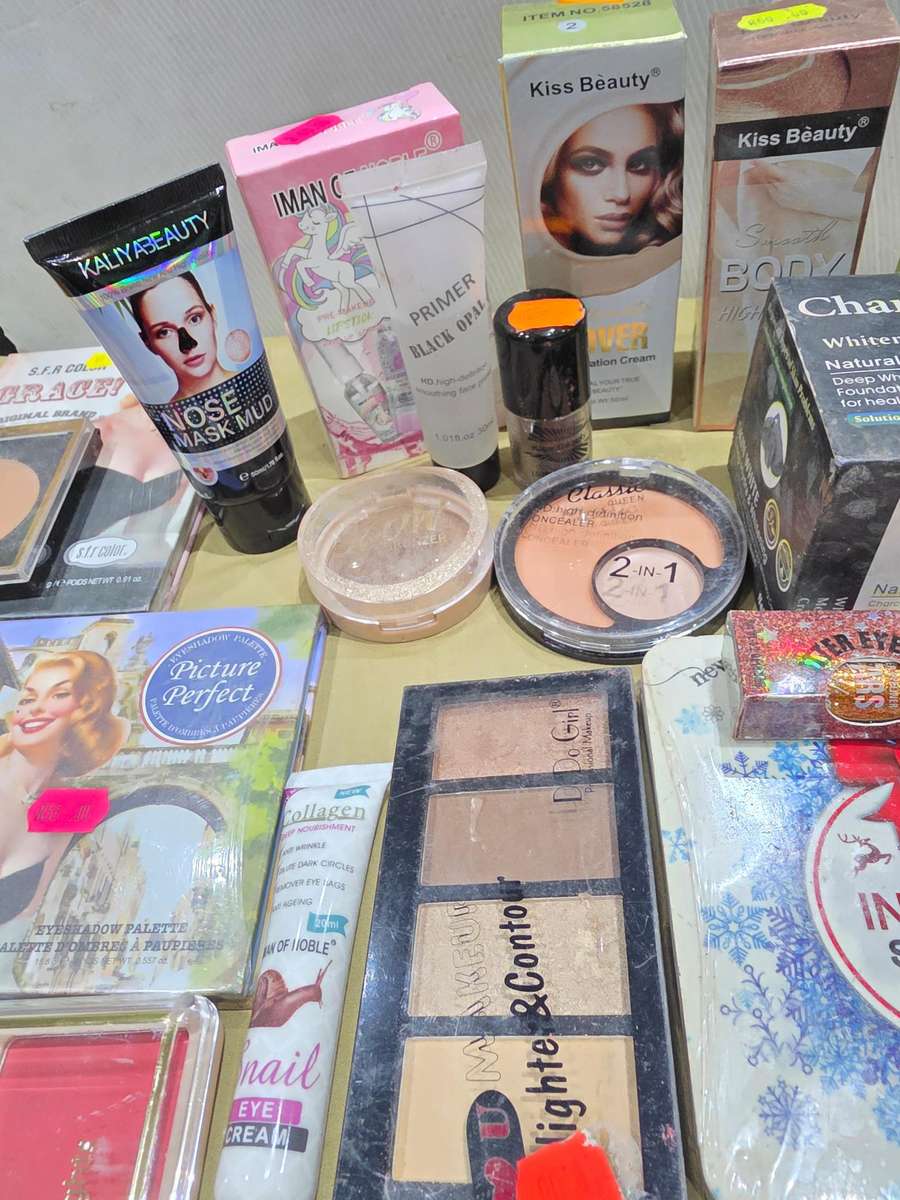 Joblot 29 Sets Face Makeup Products