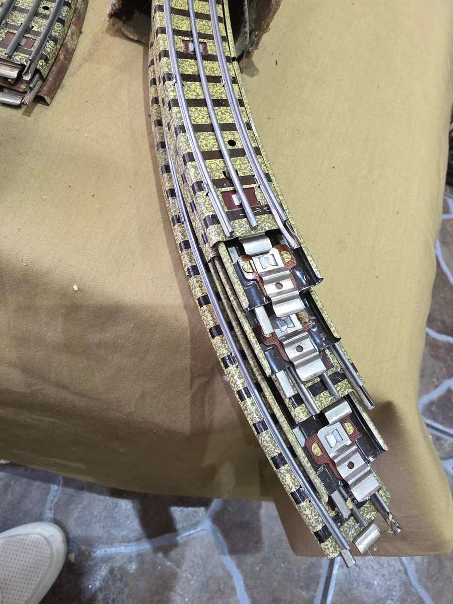 JOBLOT HORNBY DUBLO TRACKS AND ASSESCORIES-UNUSED