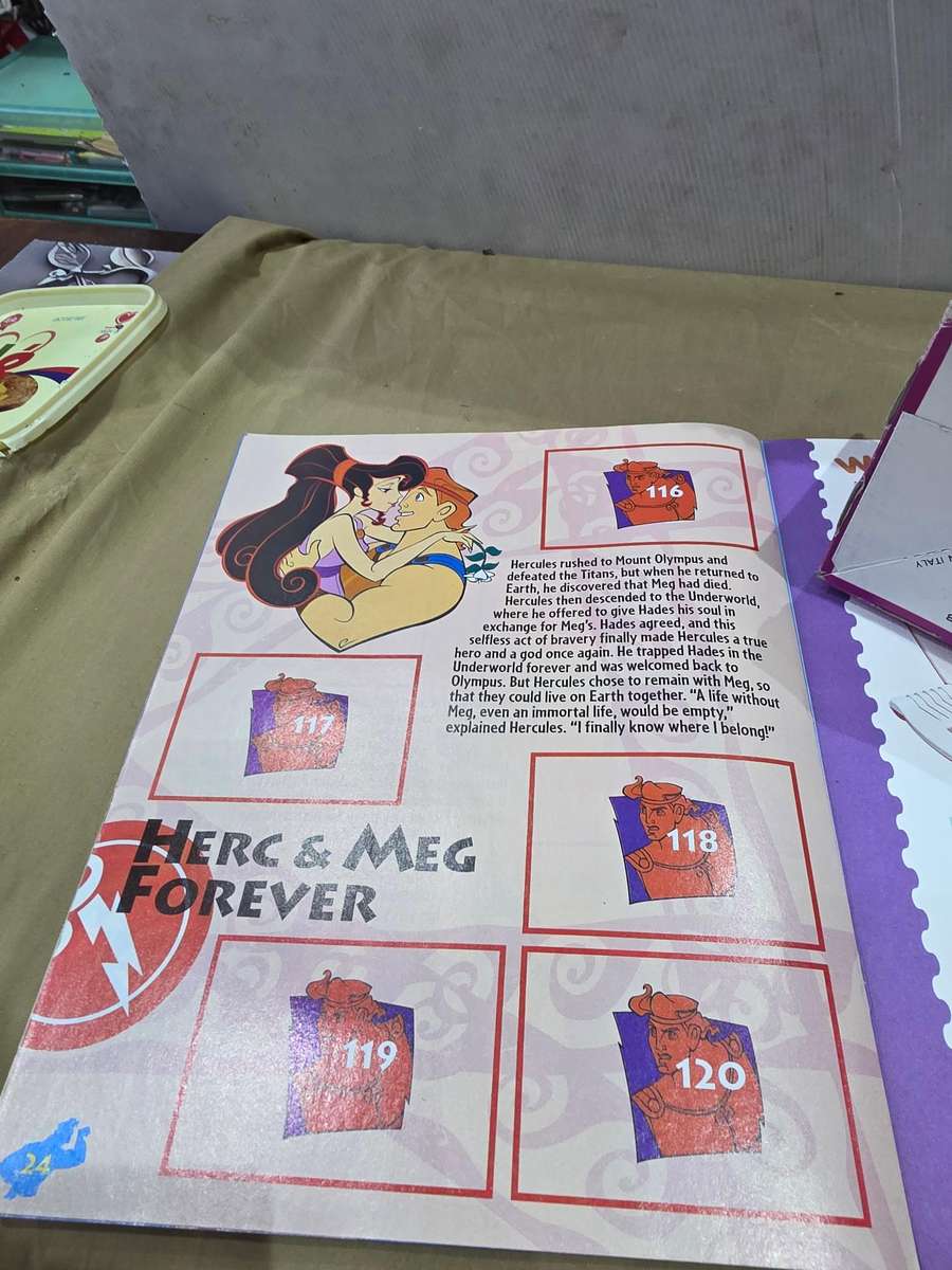 COLLECTORS HERCULES STICKER ALBUM INCL.A BOX 180 OF STICKERS (PANINI PRODUCT)