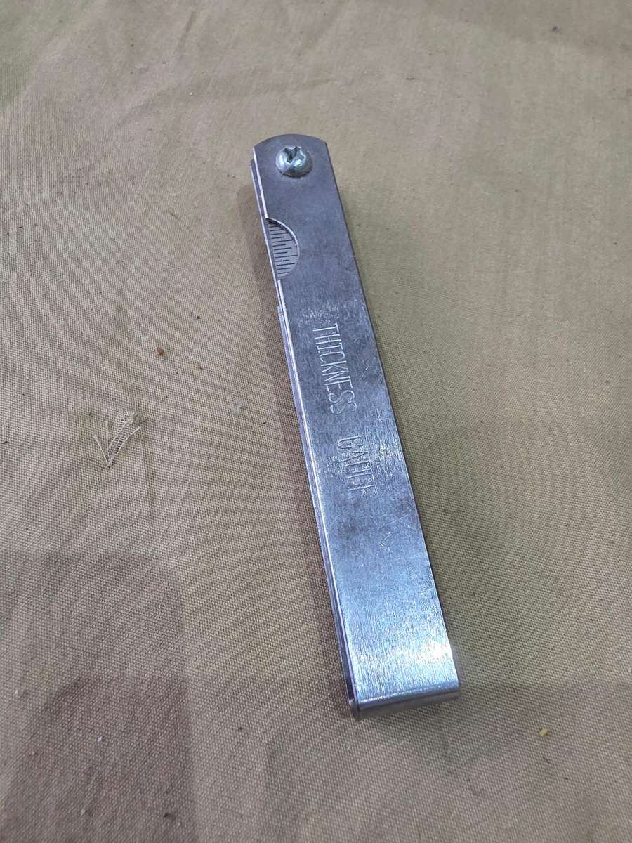 VINTAGE STAINLESS STEEL FEELER GAUGE