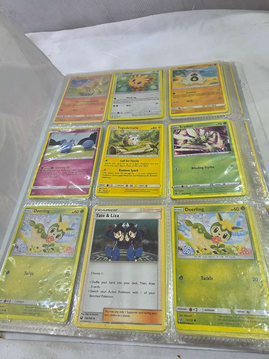 ALBUM OF POKEMAN CARDS