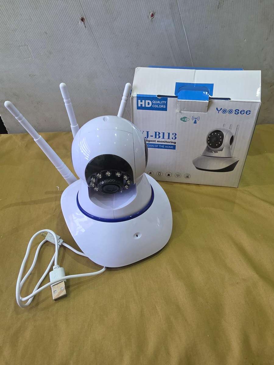 YOOSEE SMART CAMERA WITH THREE ANTENNAS