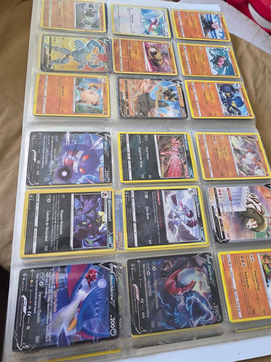 ALBUM OF POKEMAN TDC(126 CARDS)