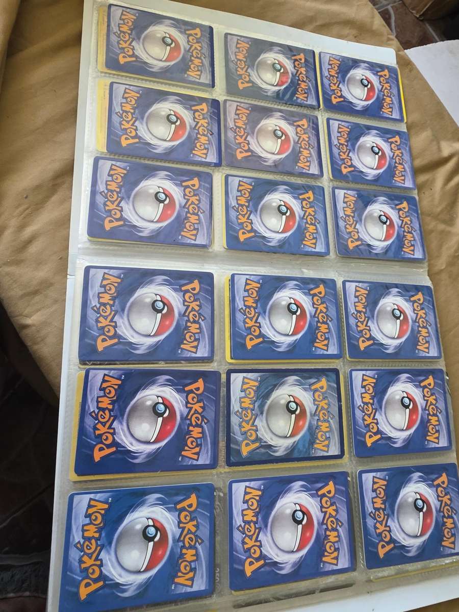 ALBUM OF POKEMAN TDC(126 CARDS)