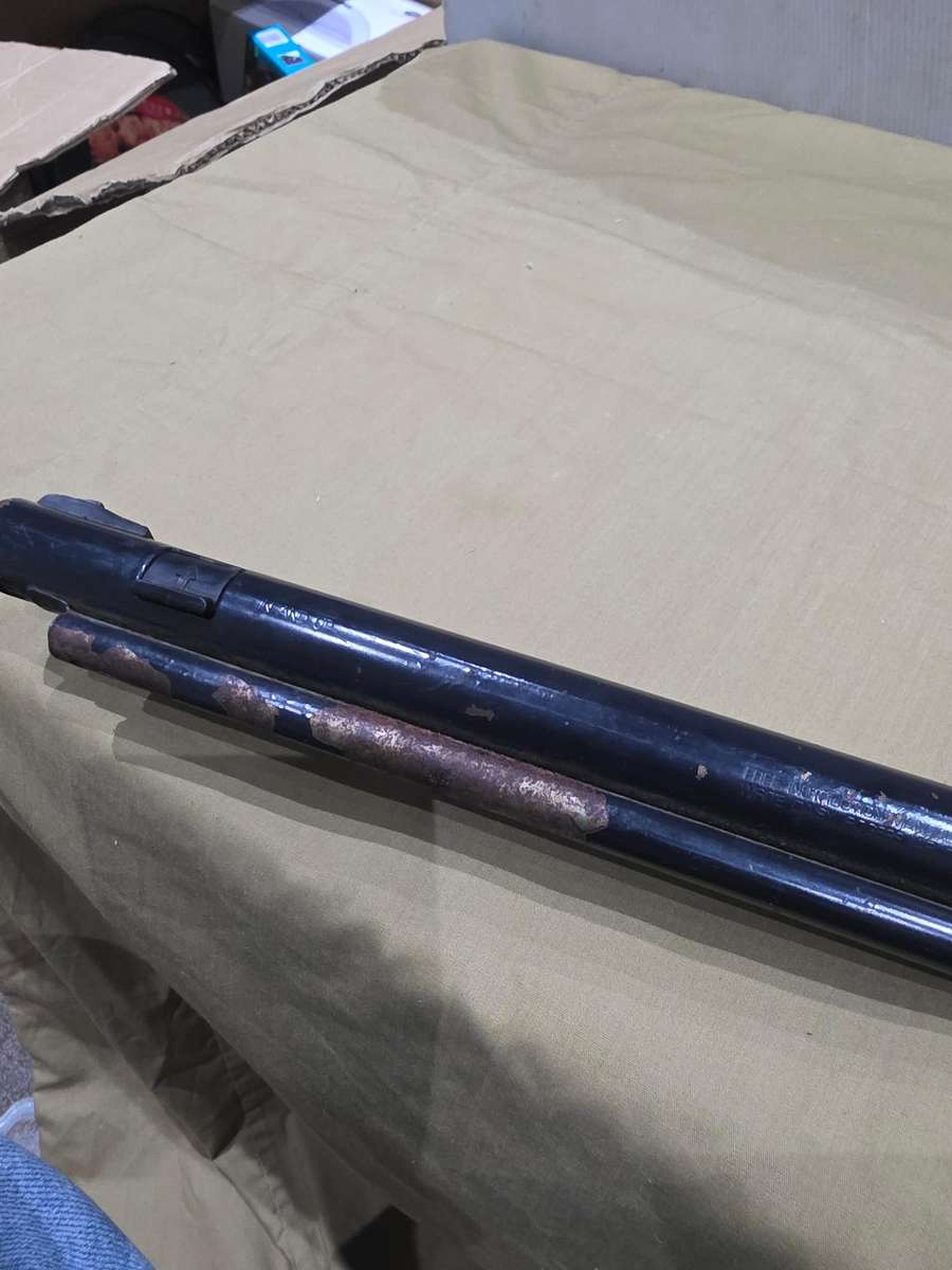 VINTAGE DAISY RIFLE(*RED CLYDER)SEE MARKINGS