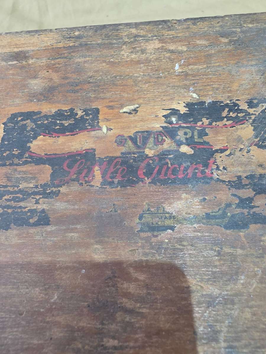 VINTAGE TAP AND DIE SET