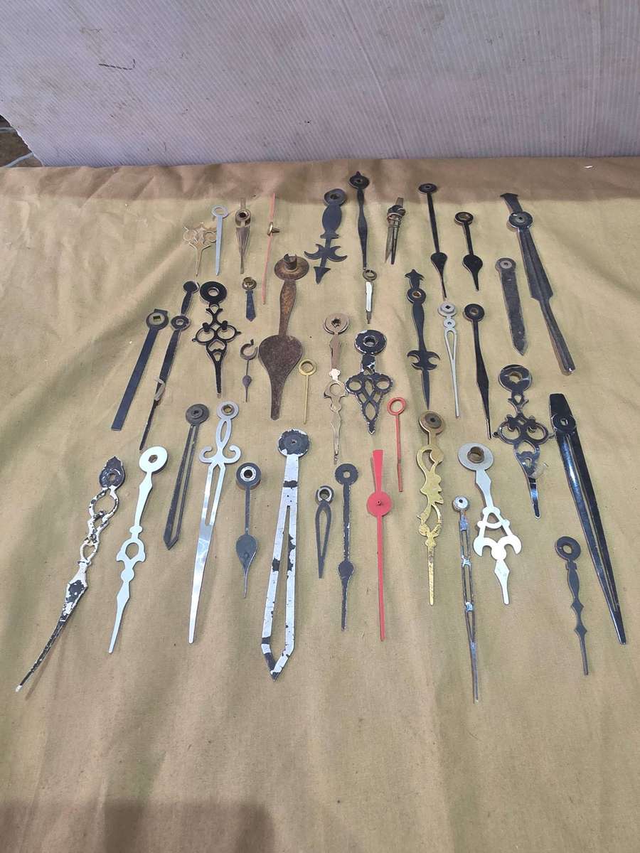 JOBLOT VINTAGE CLOCK DIALS