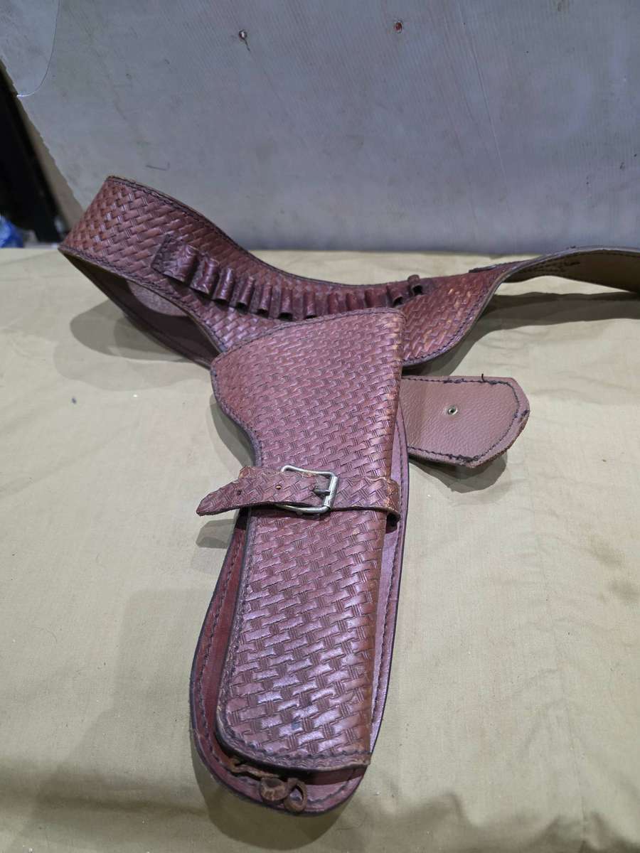 LEATHER AMMO BELT