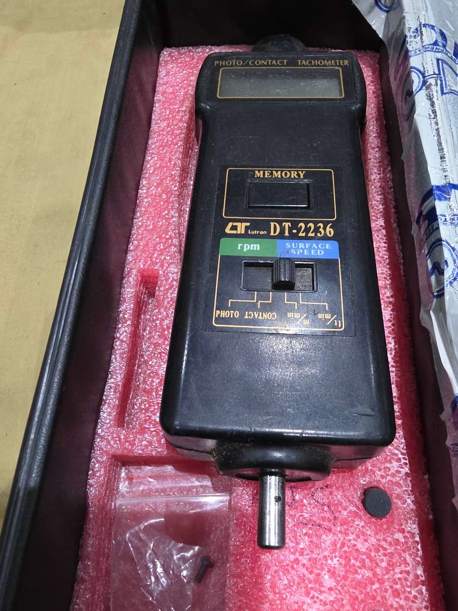 PHOTO/CONTACT TACHOMETER-VINTAGE