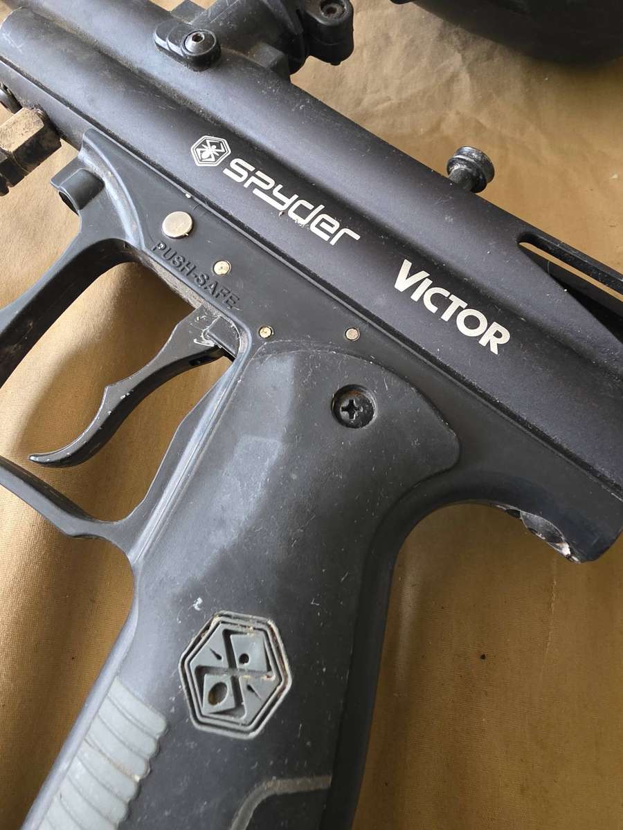 SPIDER VICTOR BB GUN